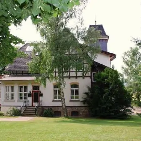 Ferienvilla Teufelsmauer Hotel 3*